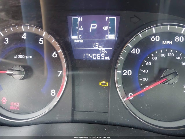KMHCT4AE5HU365005 Hyundai 2017