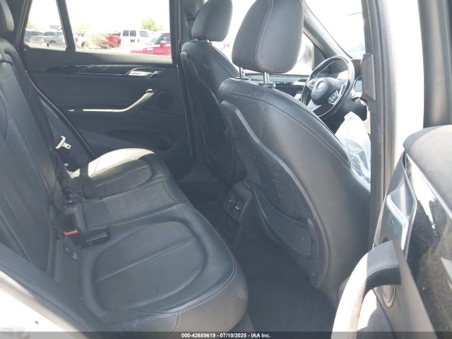 WBXHU7C3XJ5L07088 BMW X1