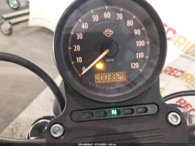 2019 HARLEY-DAVIDSON XL883 1HD4LE210KC423205 Photo 6