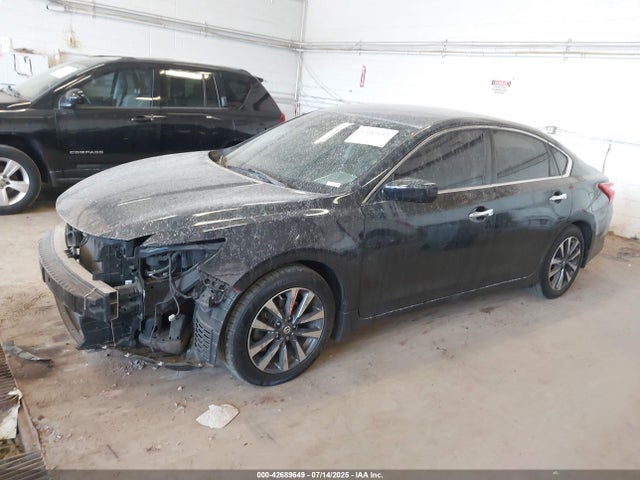 Nissan 2016 2016 1N4AL3AP1GC165613 Image 2