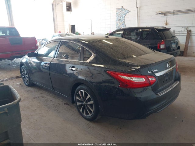 Nissan 2016 2016 1N4AL3AP1GC165613 Image 3