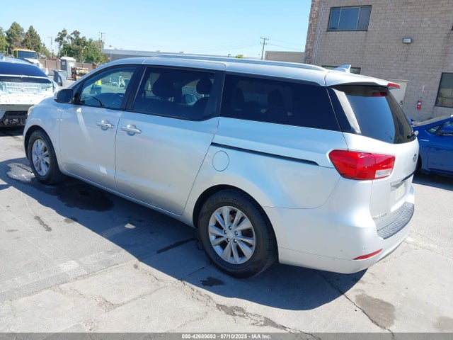 KNDMB5C15H6243616 KIA 2017