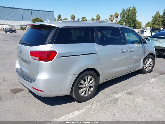 KNDMB5C15H6243616 KIA 2017