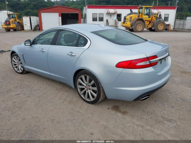 2014 JAGUAR XF SAJWJ0EF3E8U13643 Photo 2