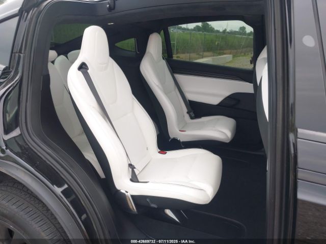 2023 TESLA MODEL X 7SAXCBE6XPF400502 Photo 7