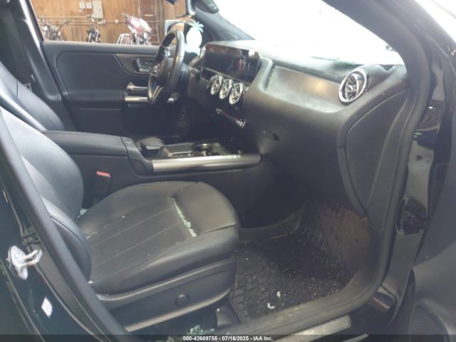 2021 MERCEDES-BENZ GLA 250 W1N4N4HBXMJ135561 Photo 4