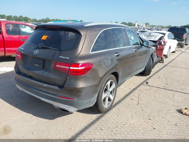 WDC0G4KB8GF113777 Mercedes-Benz m274