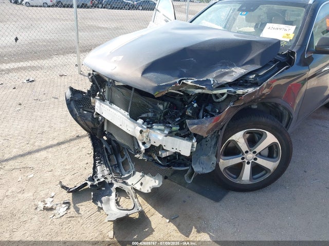 WDC0G4KB8GF113777 Mercedes-Benz m274