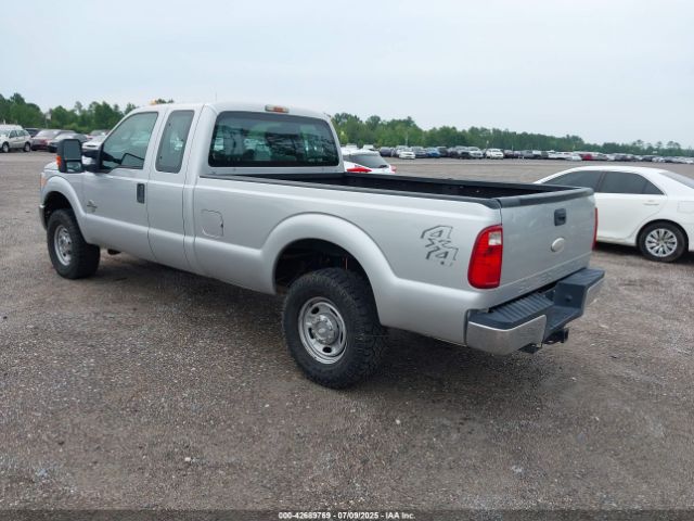 2012 FORD F-250 1FT7X2BT1CEC56751 Photo 2