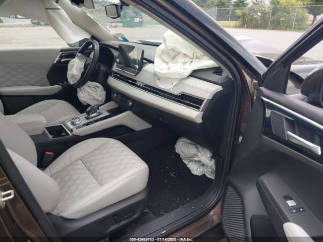 2023 MITSUBISHI OUTLANDER JA4J3VA82PZ006931 Photo 4