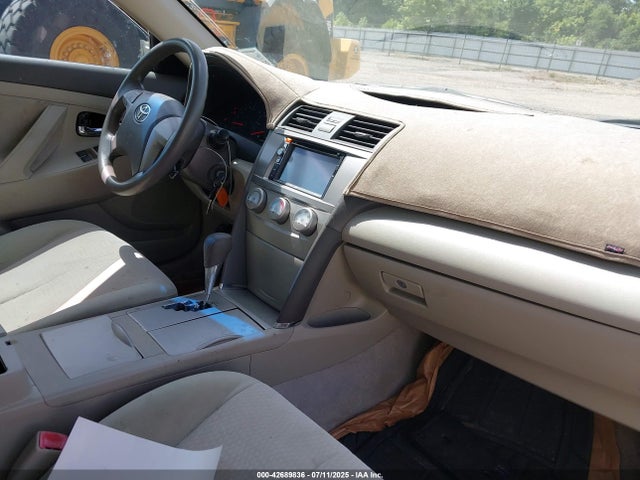 Продаж на аукціоні авто 2011 Toyota Camry Le, vin: 4T1BF3EK6BU198206, номер лоту: 42689836