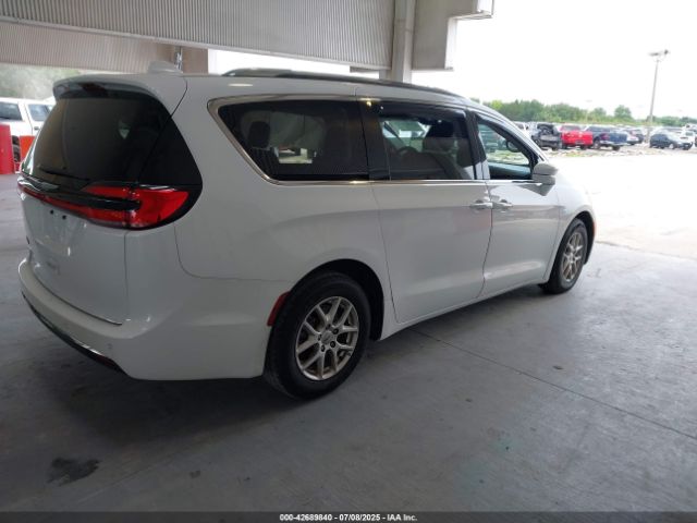 2021 CHRYSLER PACIFICA 2C4RC1BGXMR584613 Photo 3