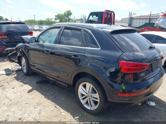 2016 AUDI Q3 WA1BFCFS4GR000147 Photo 2