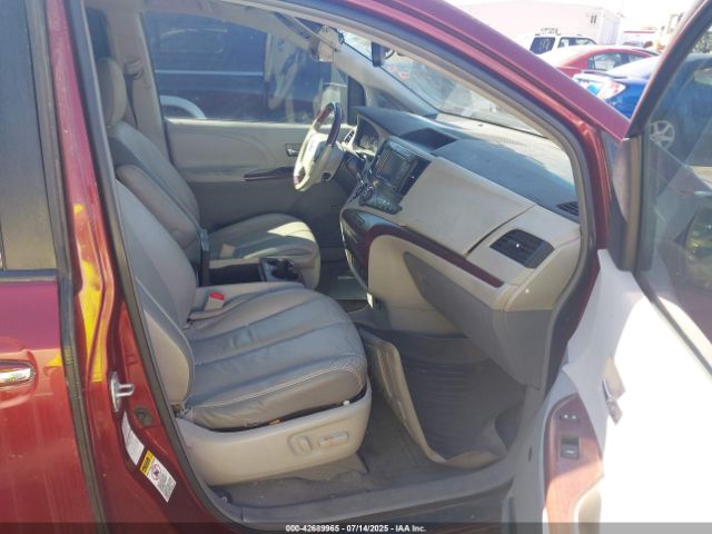 2011 TOYOTA SIENNA 5TDDK3DC8BS007764 Photo 4