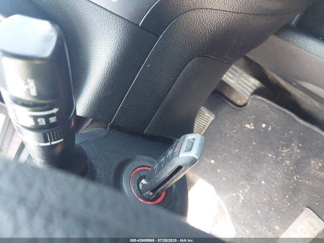 KNAFX4A65G5608011 KIA mpi nu