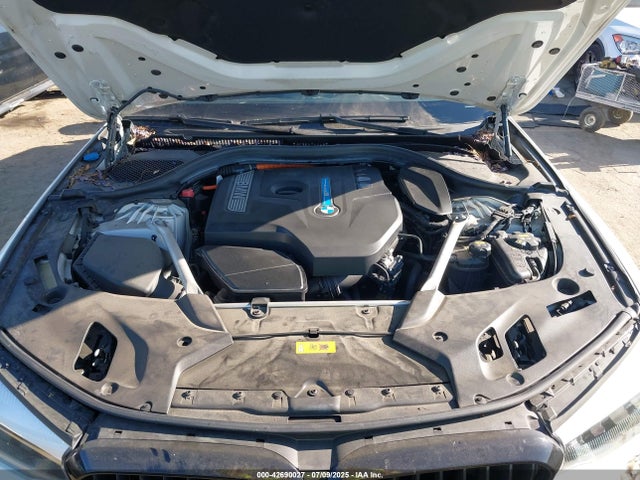 WBAJA9C59JB249087 BMW 2018