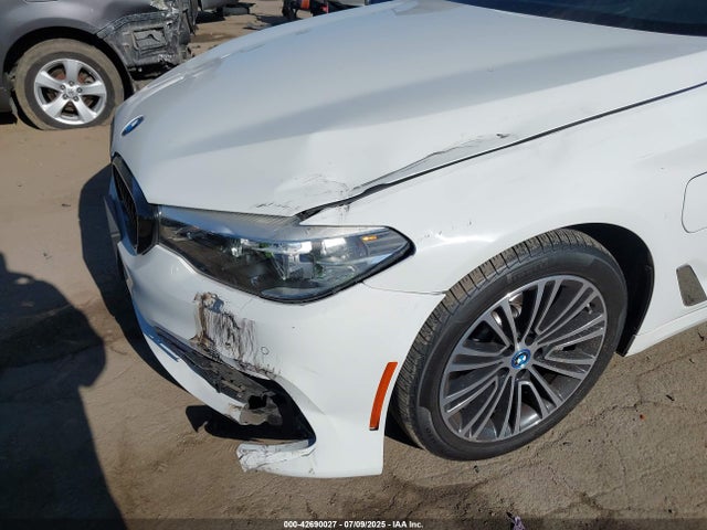 WBAJA9C59JB249087 BMW 2018