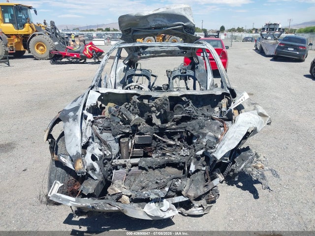 2023 TESLA MODEL Y 7SAYGAEE2PF876334 Photo 5