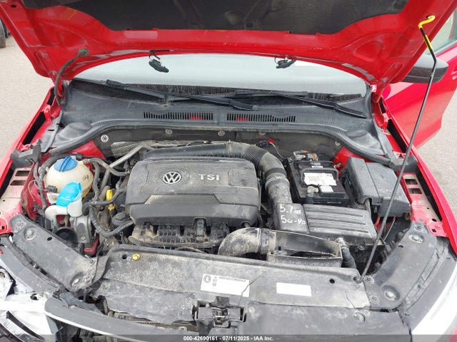 3VWD17AJ7FM232208 Volkswagen 1.8t