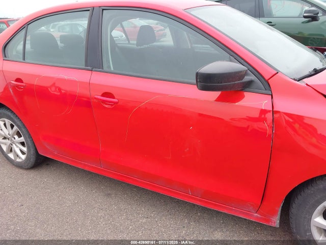 3VWD17AJ7FM232208 Volkswagen 1.8t