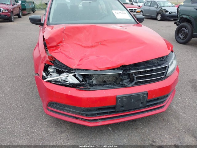 3VWD17AJ7FM232208 Volkswagen 1.8t
