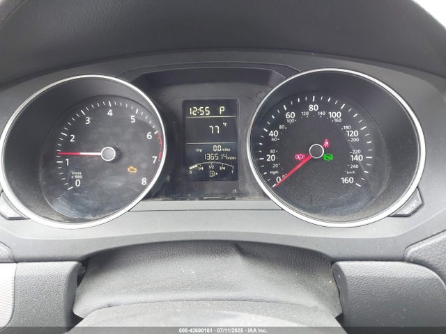 3VWD17AJ7FM232208 Volkswagen 1.8t