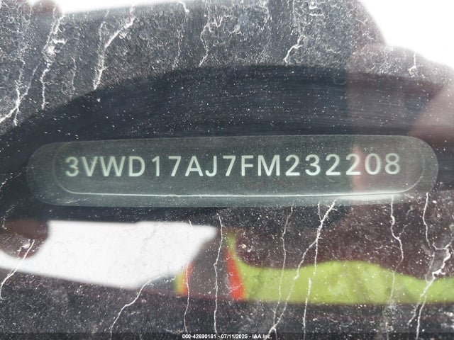 3VWD17AJ7FM232208 Volkswagen 1.8t