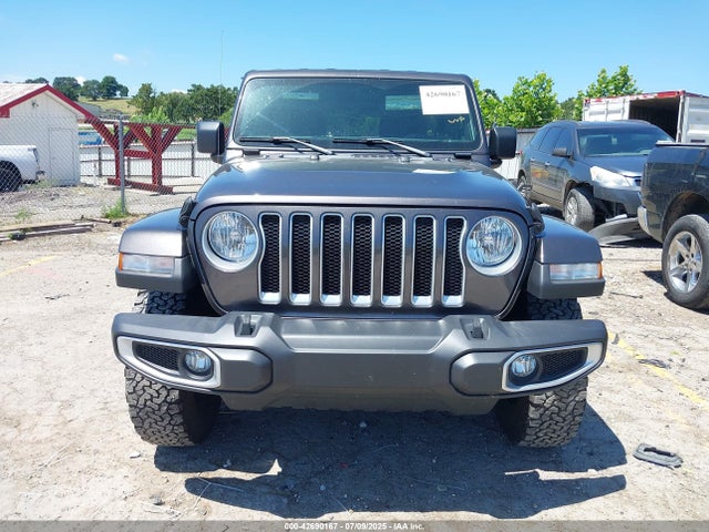 1C4HJXEN3MW592235 Jeep Wrangler