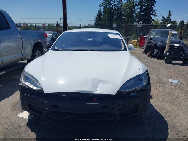 Tesla MODEL S 2014 5YJSA1H18EFP29428 Image 13