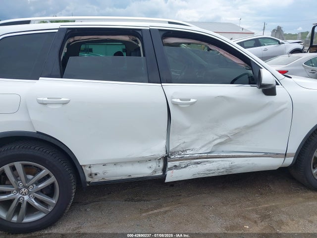 WVGEP9BP4GD002350 Volkswagen 2016