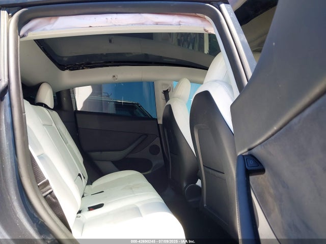 7SAYGDEEXNF554846 Tesla 2022