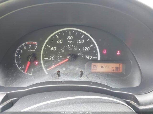 Nissan 2017 2017 3N1CN7AP7HL857033 Image 7