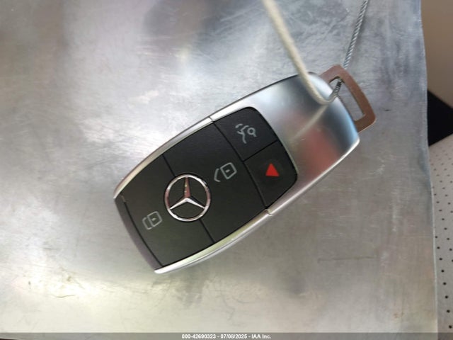 W1N0G8DB8MV322747 Mercedes-Benz m264