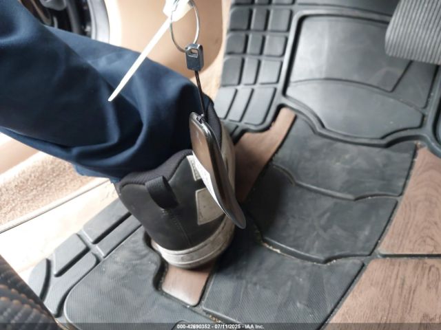 2022 LUCID AIR 50EA1GBA3NA001043 Photo 10