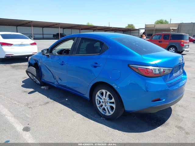 3MYDLBYV7JY314998 Toyota p5v