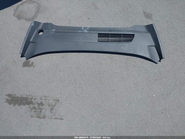 5YJYGDEE5MF207050 Tesla Model Y