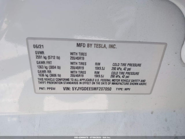 2021 TESLA MODEL Y 5YJYGDEE5MF207050 Photo 8