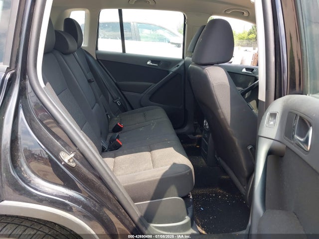 WVGBV7AX1JK001920 Volkswagen 2018