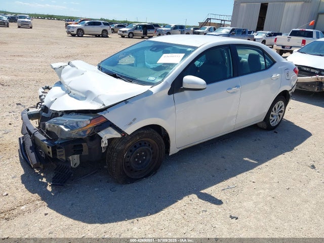 Toyota 2zr-fe 2017 5YFBURHE7HP577935 Image 2