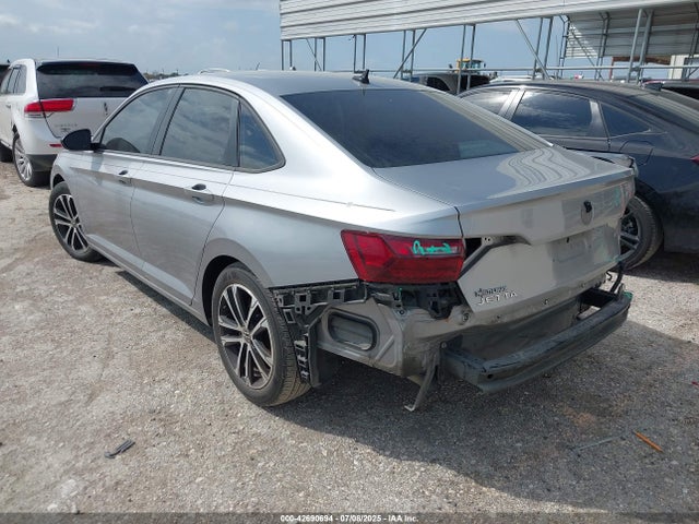 3VWBM7BU5NM022907 Volkswagen 1.5 tsi