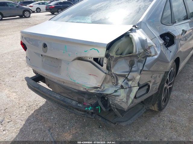3VWBM7BU5NM022907 Volkswagen 1.5 tsi