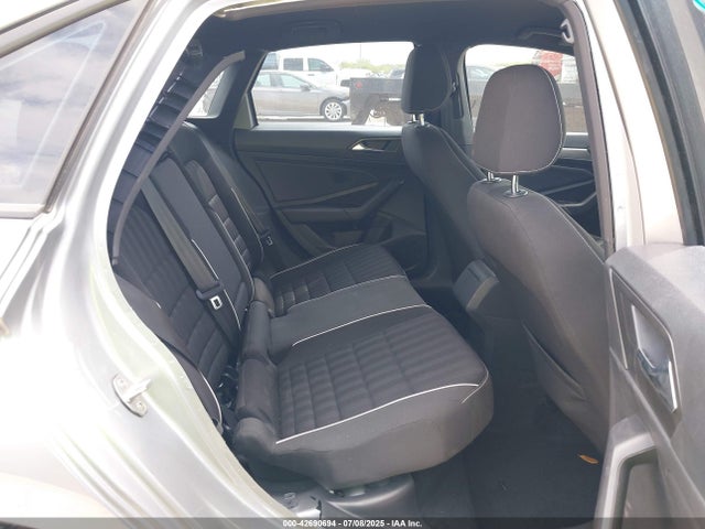 3VWBM7BU5NM022907 Volkswagen 1.5 tsi
