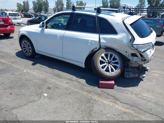2017 AUDI Q5 WA1C2AFP6HA002143 Photo 2