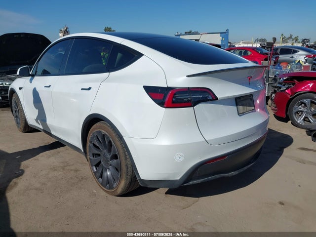 5YJYGDEF1LF023151 Tesla Model Y
