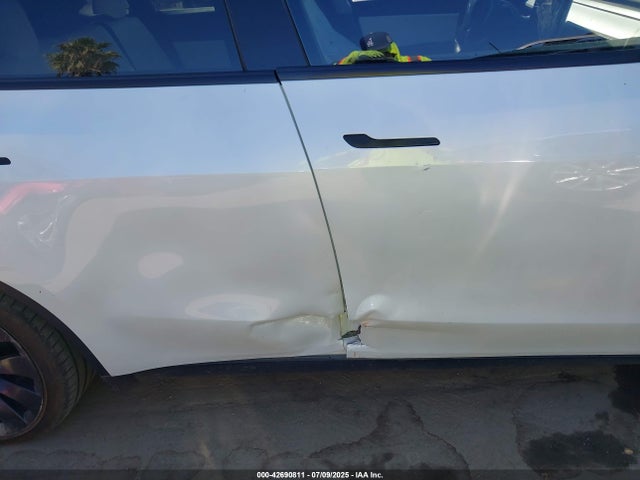 5YJYGDEF1LF023151 Tesla Model Y