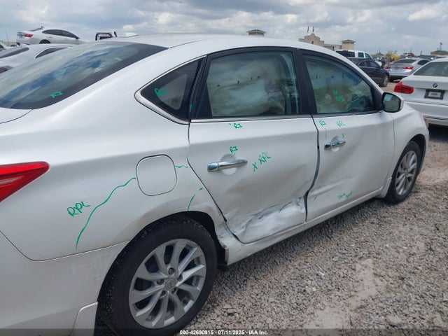 3N1AB7AP6KY245562 Nissan 2019