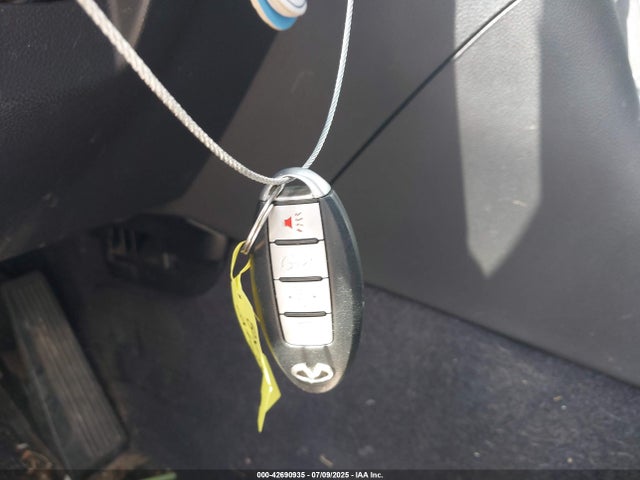 JN8CS1MW5EM411653 Infiniti 2014