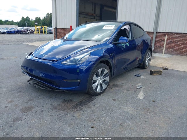 2023 TESLA MODEL Y 7SAYGDEE3PF685636 Photo 1