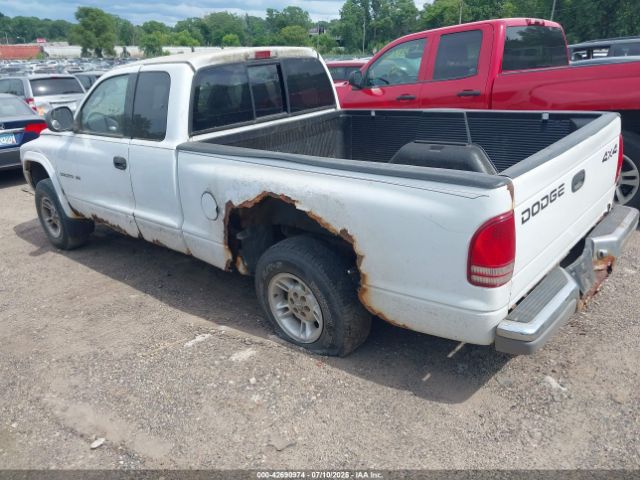 2000 DODGE DAKOTA 1B7GG22N1YS522098 Photo 2
