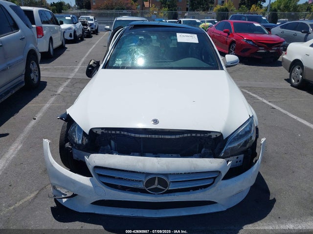 W1KWF8DBXMR629078 Mercedes-Benz m264